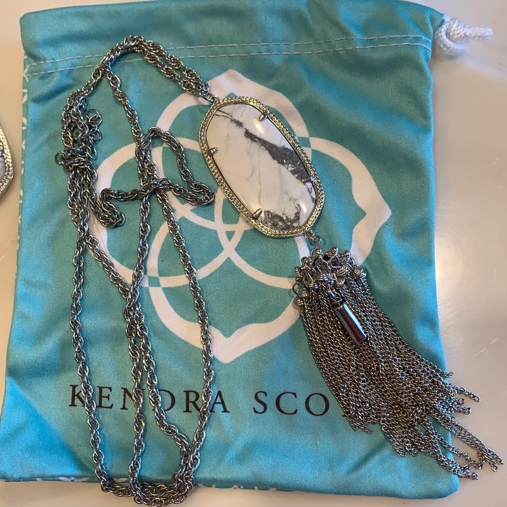 Kendra Scott marble necklace